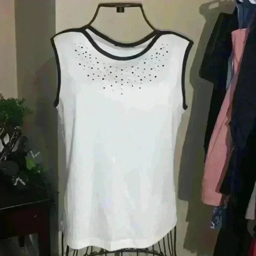 Cade Au lait woman’s blouse size s